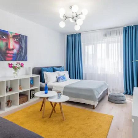 Cosy & Chic Studio Close By Victoria Square บูคาเรสต์ ภายนอก รูปภาพ