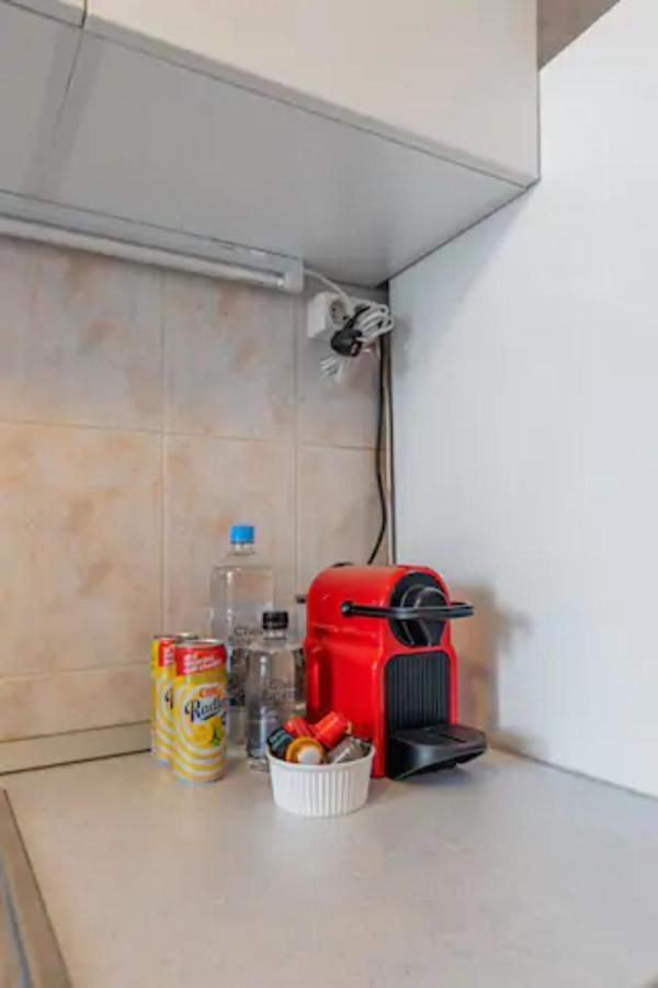Cosy & Chic Studio Close By Victoria Square บูคาเรสต์ ภายนอก รูปภาพ