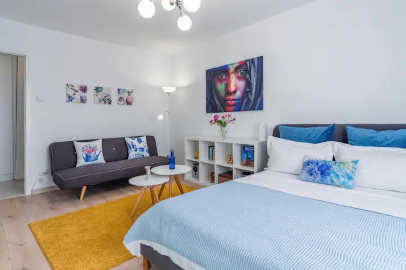 Cosy & Chic Studio Close By Victoria Square บูคาเรสต์ ภายนอก รูปภาพ