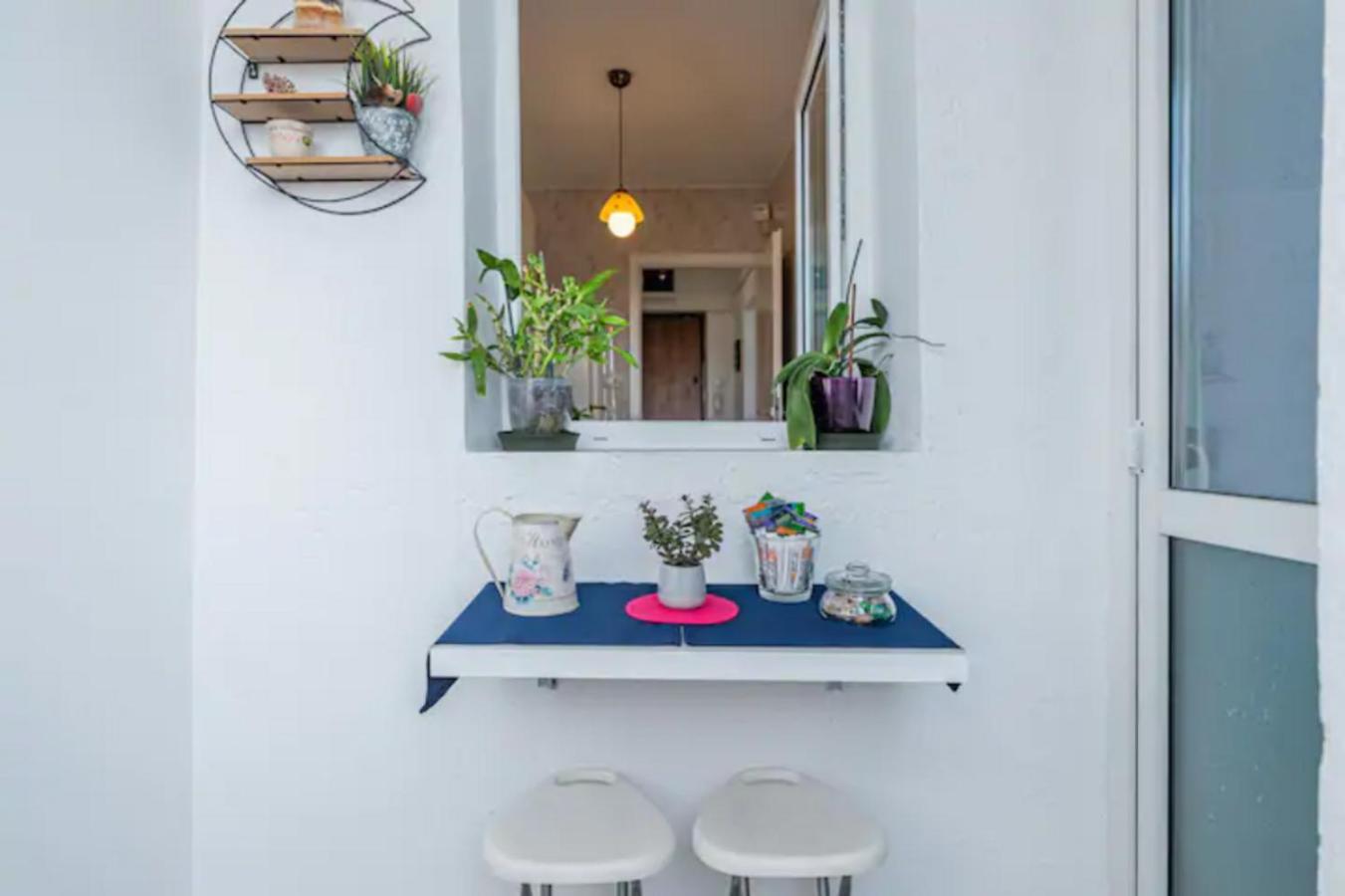 Cosy & Chic Studio Close By Victoria Square บูคาเรสต์ ภายนอก รูปภาพ