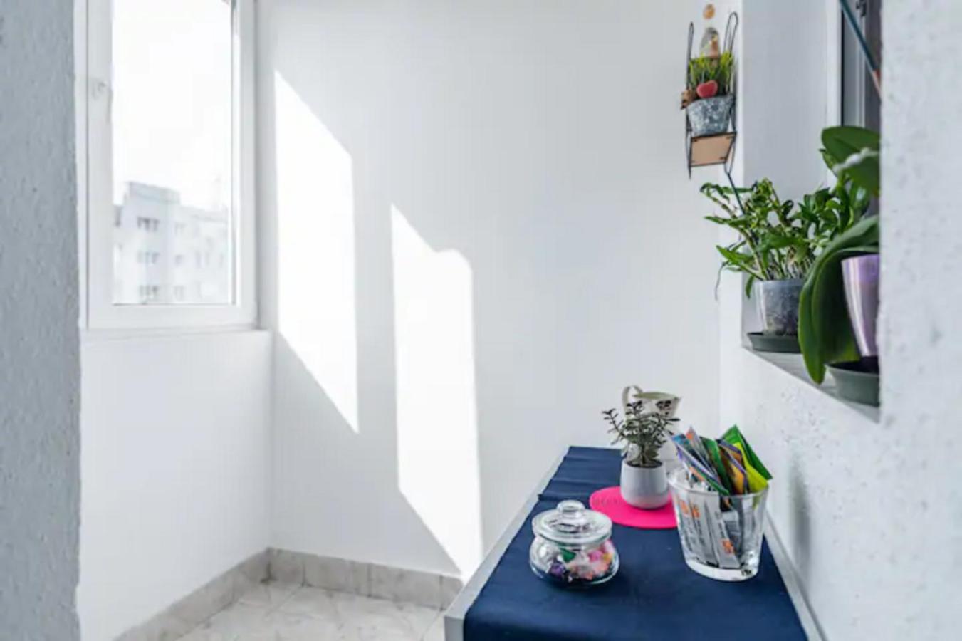 Cosy & Chic Studio Close By Victoria Square บูคาเรสต์ ภายนอก รูปภาพ
